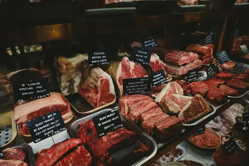 Before Plastic Wrap Took Over: When Your Butcher Was Your Food Advisor